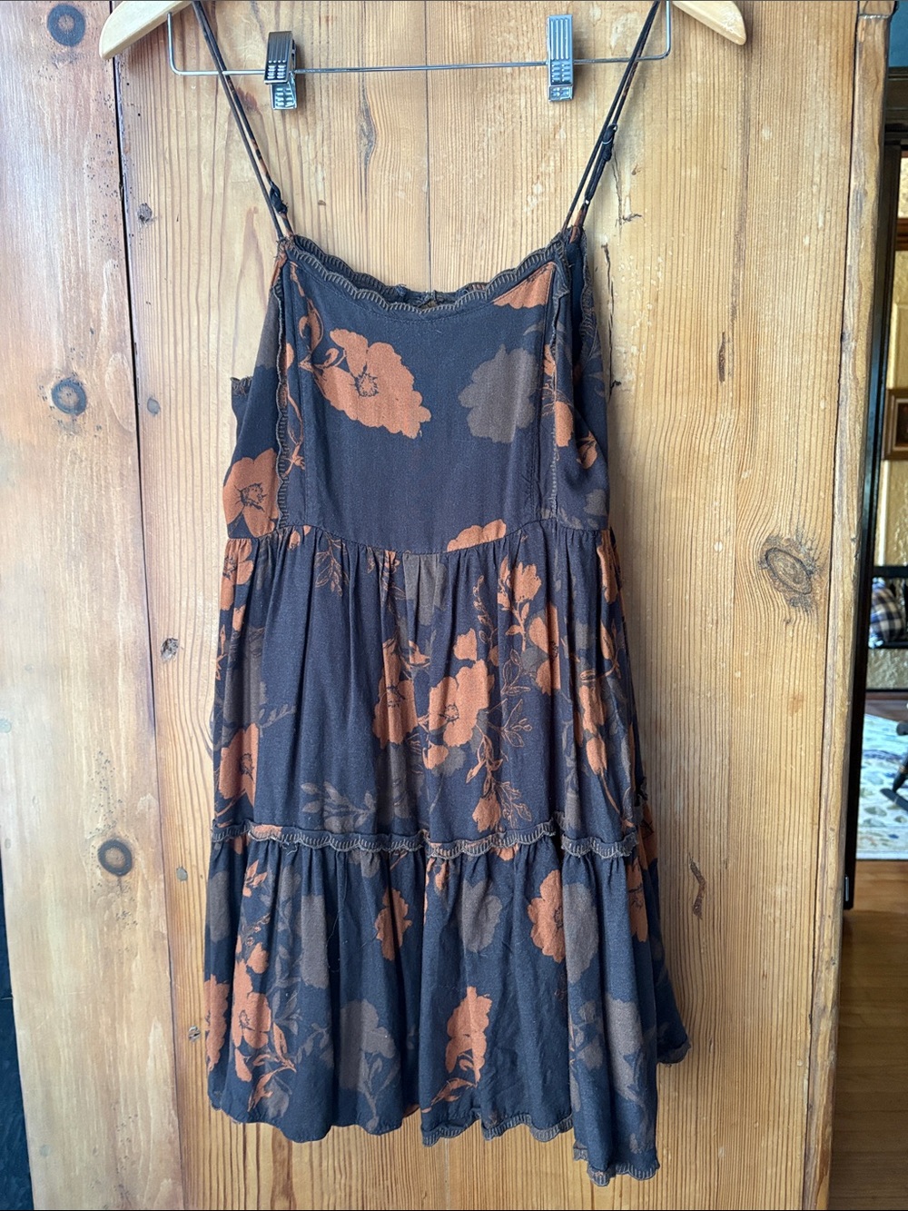 Urban outfitters) brown Floral Tiered Slip Dress - Unbranded